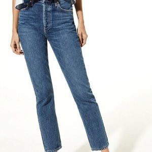 Agolde Riley Hi Rise Crop in Air Blue!